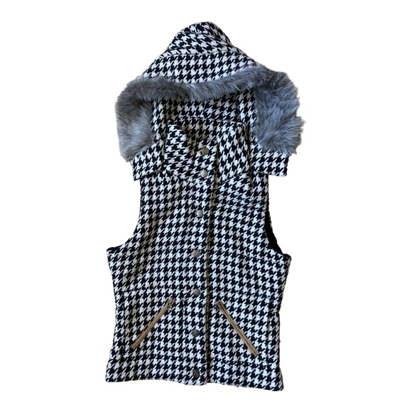 Jack BB Dakota Women's Small Sleeveless Button Up Vest With Detachable Fur Hood - Picture 3 of 8